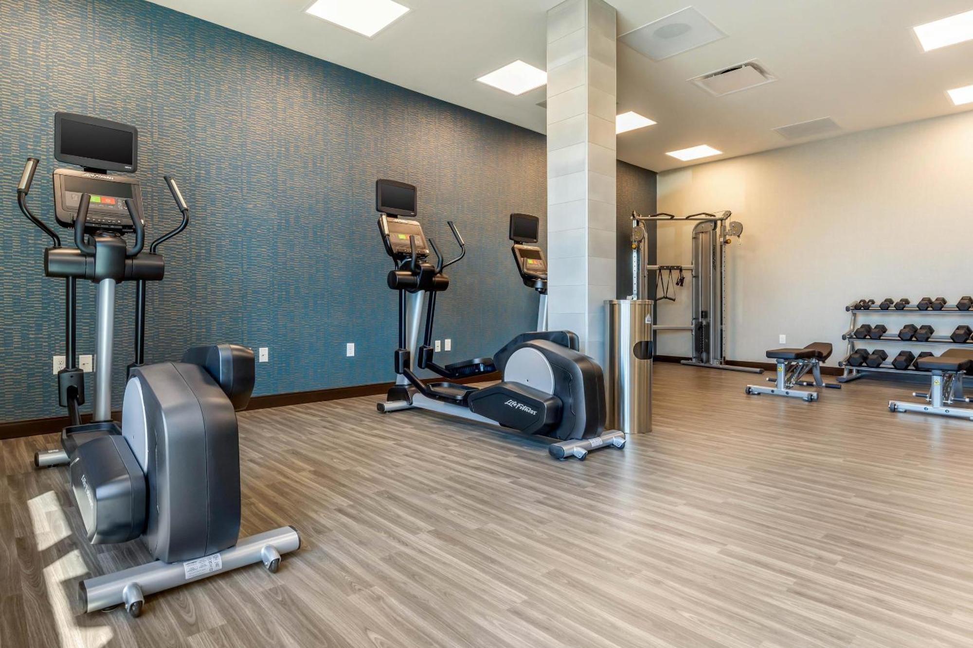 Cambria Hotel Davenport Quad Cities Bettendorf Buitenkant foto